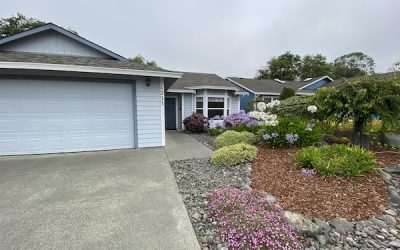 Clean and Beautiful 3/2 in McKinleyville – $2300 – 1620 Ft2